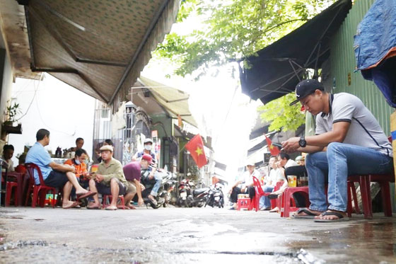 Quán cà phê ở Đà Nẵng hút khách bởi cách pha chế lạ ngày bán 300 ly